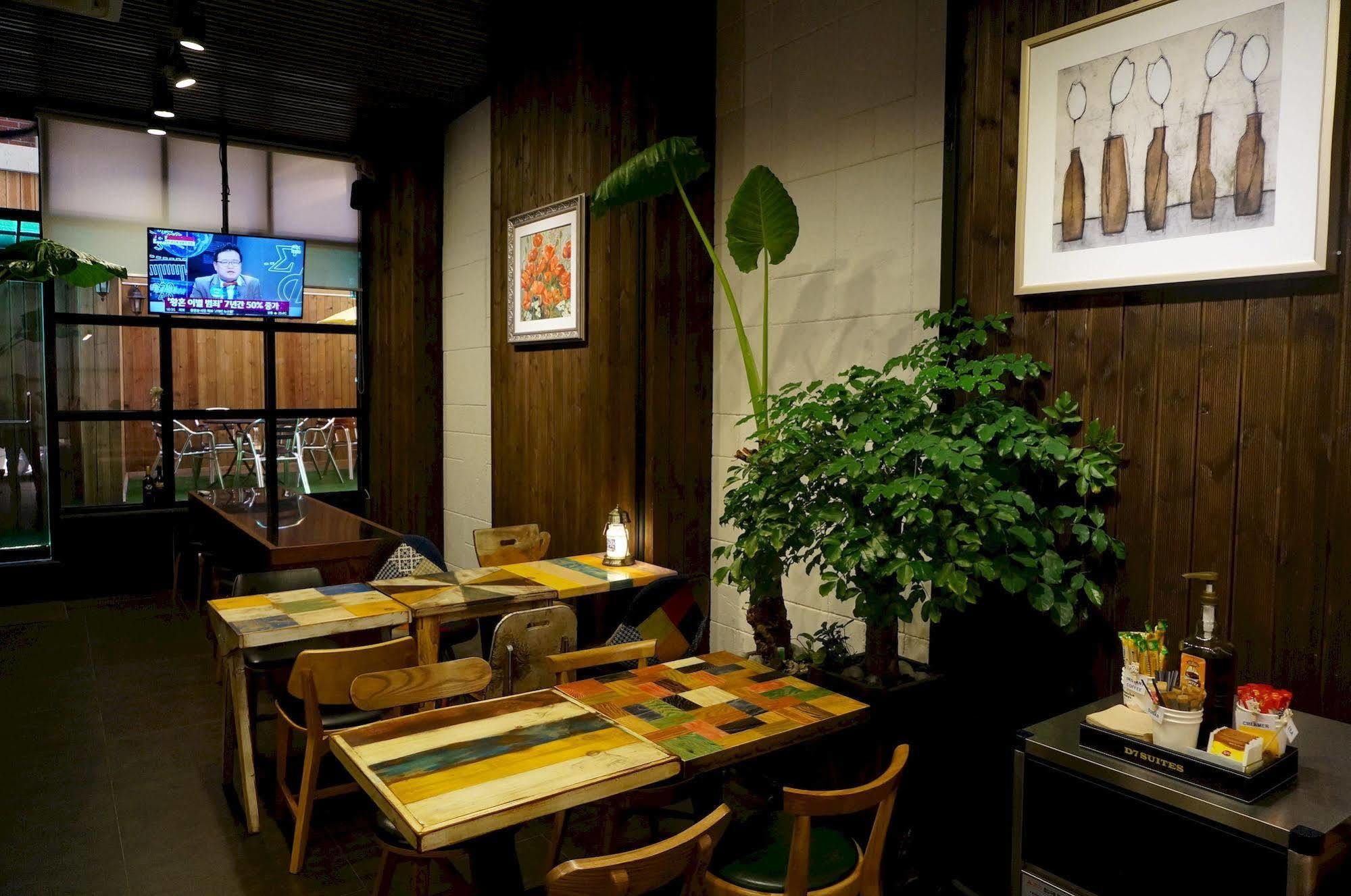 D7 Suites โซล ภายนอก รูปภาพ